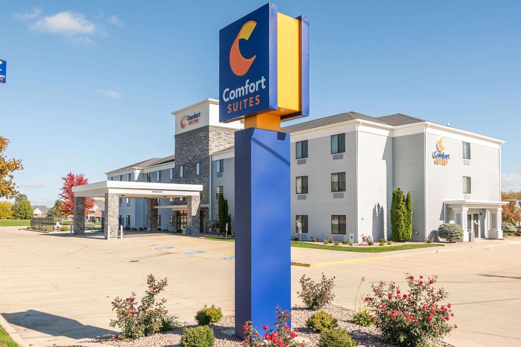 Comfort Suites Bloomington I-55 And I-74 Exteriör bild